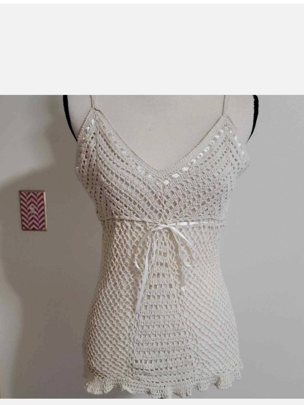 Faded Glory Cream Crochet V-Neck Cami